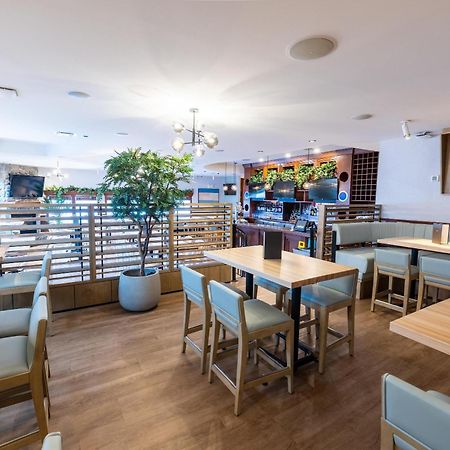Sandman Hotel & Suites Prince George Ngoại thất bức ảnh