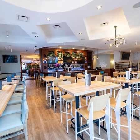 Sandman Hotel & Suites Prince George Ngoại thất bức ảnh