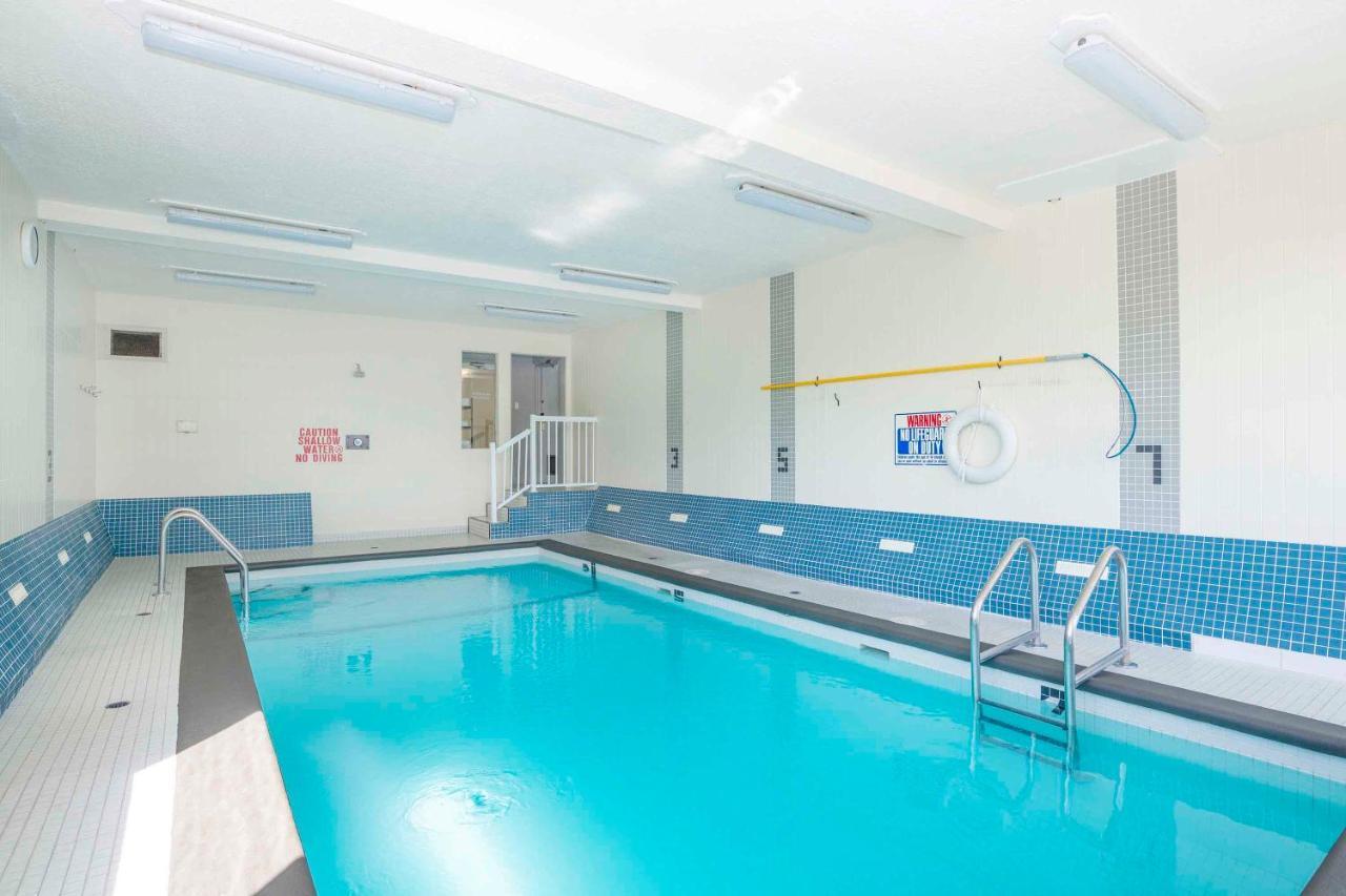 Sandman Hotel & Suites Prince George Ngoại thất bức ảnh
